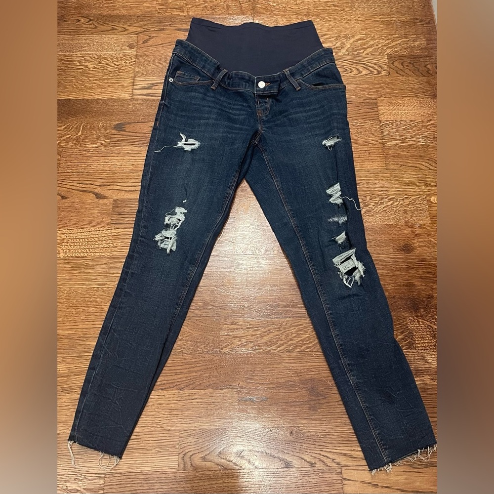 Old Navy Maternity Rockstar Super Skinny Full Panel Jeans. Size 6